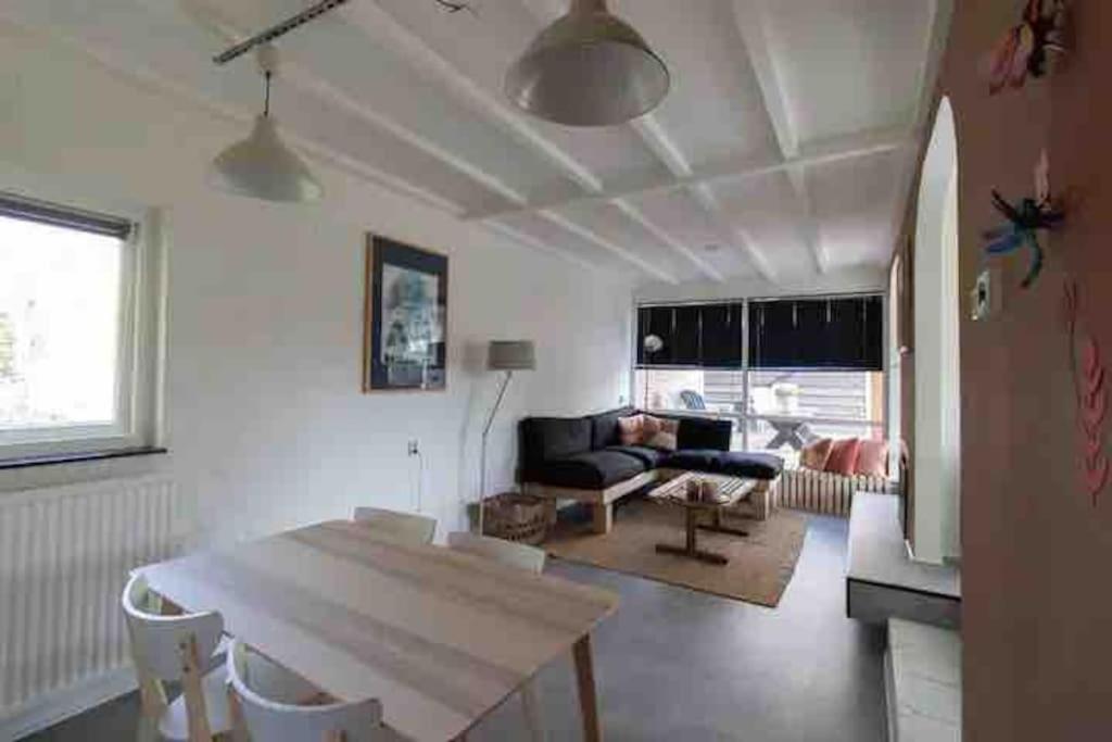 Cosy Bungalow With Private Garden Noordwijkerhout Buitenkant foto